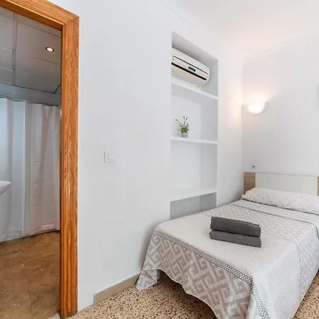 Moya Guest house Roquetas de Mar
