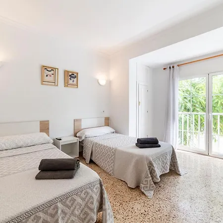 Moya Guest house Roquetas de Mar